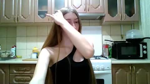 Snapshot of monica_tamayo chatting on 02-26-26, 09:03 Monica online show from 02-26-26, 09:03