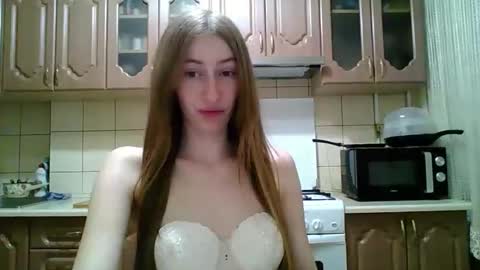 Monica online show from 05-13-26, 08:06