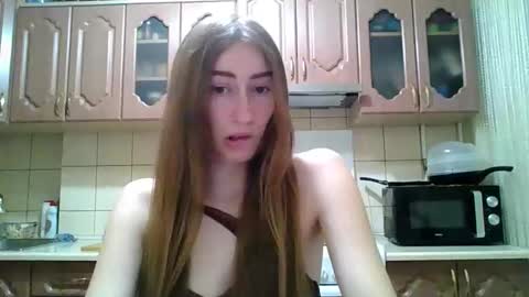 Monica online show from 05-25-26, 08:15