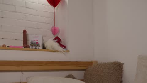 monicaasis online show from 12-30-24, 12:22