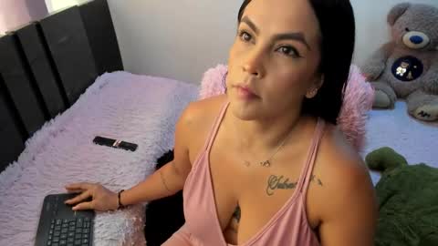 monicaharrison online show from 05-11-26, 03:18