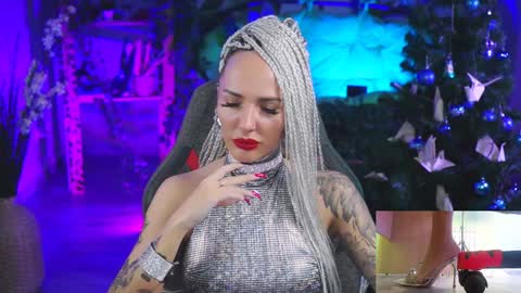 Snapshot of monicamaxwel chatting on 12-25-24, 03:17 Monika online show from 12-25-24, 03:17