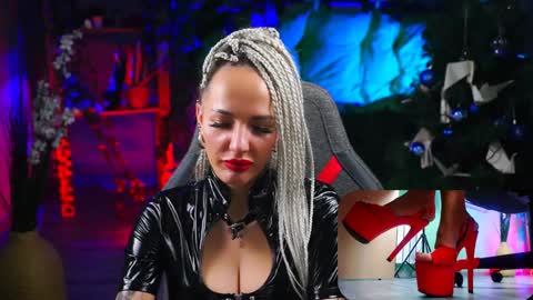 Snapshot of monicamaxwel chatting on 01-10-25, 07:00 Monika online show from 01-10-25, 07:00