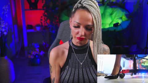 Snapshot of monicamaxwel chatting on 01-20-25, 03:39 Monika online show from 01-20-25, 03:39