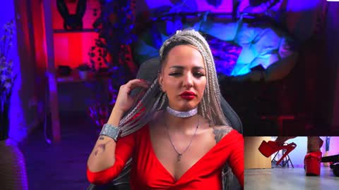 Snapshot of monicamaxwel chatting on 01-28-25, 12:22 Monika online show from 01-28-25, 12:22
