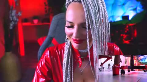 Snapshot of monicamaxwel chatting on 02-12-25, 05:58 Monika online show from 02-12-25, 05:58