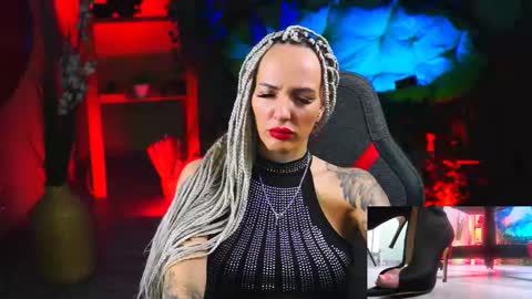 Snapshot of monicamaxwel chatting on 02-18-25, 03:10 Monika online show from 02-18-25, 03:10
