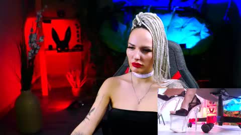 Snapshot of monicamaxwel chatting on 02-25-25, 03:05 Monika online show from 02-25-25, 03:05