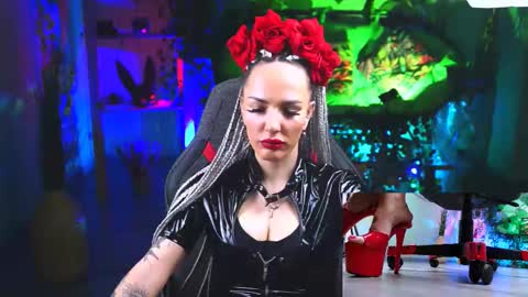 Snapshot of monicamaxwel chatting on 03-07-25, 12:01 Monika online show from 03-07-25, 12:01