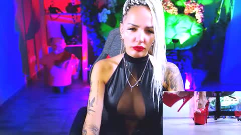 Snapshot of monicamaxwel chatting on 09-13-25, 10:59 Monika online show from 09-13-25, 10:59