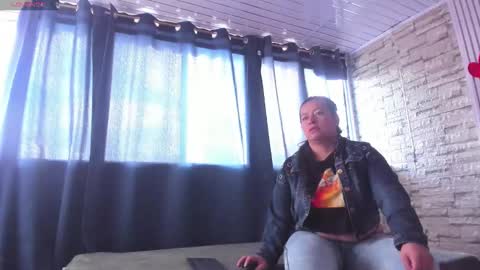 Snapshot of monickhot303av chatting on 02-21-26, 12:39 monickhot303av online show from 02-21-26, 12:39