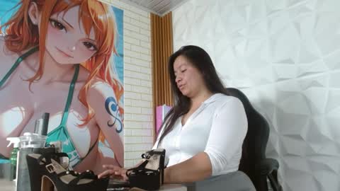 Snapshot of monickhot303av chatting on 03-26-26, 03:28 monickhot303av online show from 03-26-26, 03:28