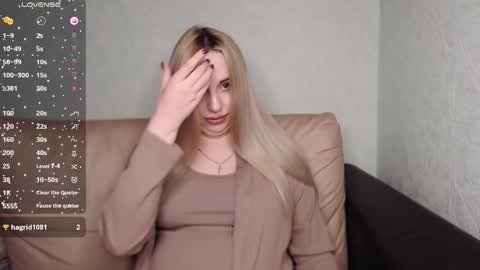 Monika online show from 10-31-25, 01:45