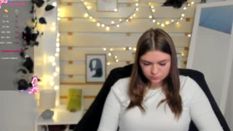 Snapshot of monika_youu chatting on 03-12-26, 10:54 Monika online show from 03-12-26, 10:54