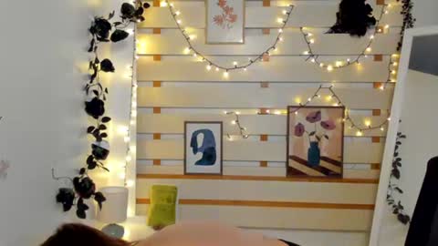 Snapshot of monika_youu chatting on 03-17-26, 11:24 Monika online show from 03-17-26, 11:24