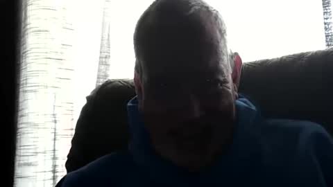 Snapshot of monkeedance chatting on 04-01-26, 04:59 Monkee Dance online show from 04-01-26, 04:59