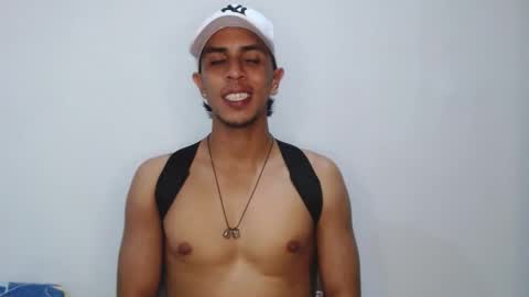 simon dice online show from 11-11-25, 01:49