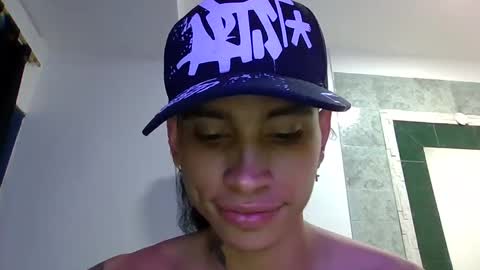 Snapshot of monkeyd_66 chatting on 12-07-24, 04:42 monkeyd_66 online show from 12-07-24, 04:42