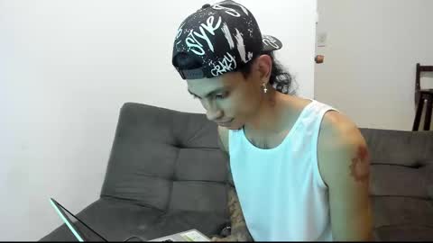 Snapshot of monkeyd_66 chatting on 12-11-24, 07:42 monkeyd_66 online show from 12-11-24, 07:42