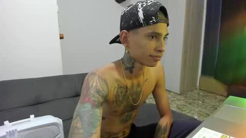 Snapshot of monkeyd_66 chatting on 12-16-24, 08:31 monkeyd_66 online show from 12-16-24, 08:31