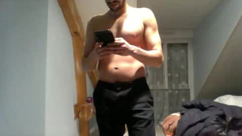 Snapshot of monkeydmajoub89 chatting on 02-15-25, 08:54 monkeydmajoub89 online show from 02-15-25, 08:54