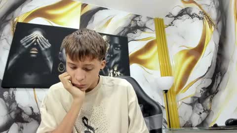 mono_blonde online show from 06-11-26, 11:41