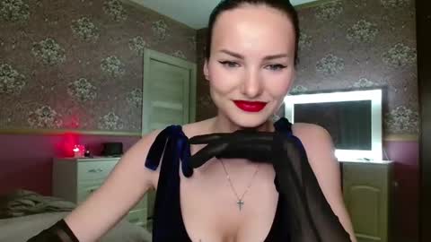 monparis_dream online show from 11-16-25, 02:11