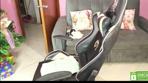 monroe_abigail online show from 12-26-24, 04:10