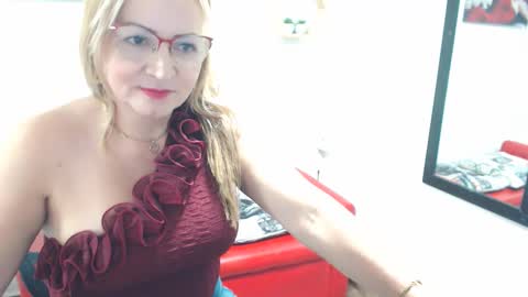monserrat_diva online show from 11-25-25, 06:52