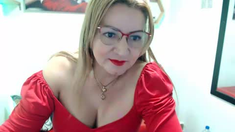monserrat_diva online show from 06-20-26, 06:33