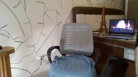 monster_affair online show from 02-20-25, 01:36