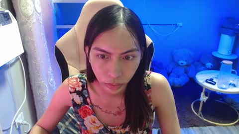 ELYSE A SIMPLE GIRL online show from 10-04-25, 10:02