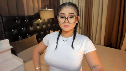 Ruthie online show from 02-19-25, 04:55