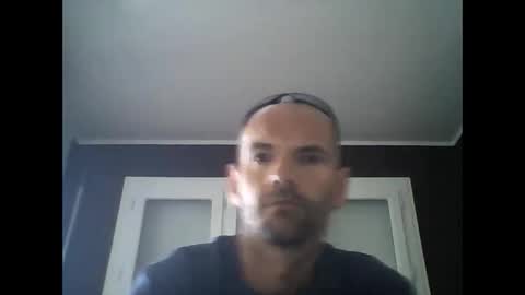 Snapshot of montmasse chatting on 04-24-26, 10:18 montmasse online show from 04-24-26, 10:18