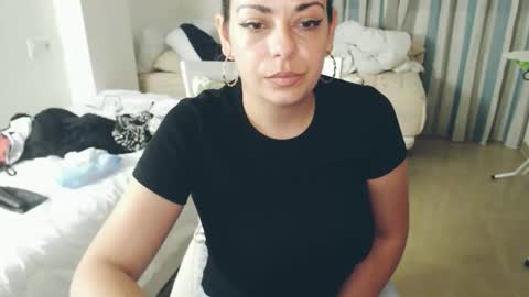 Monse online show from 04-30-26, 07:20