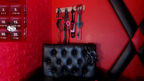 Monttserratt online show from 02-26-26, 07:24