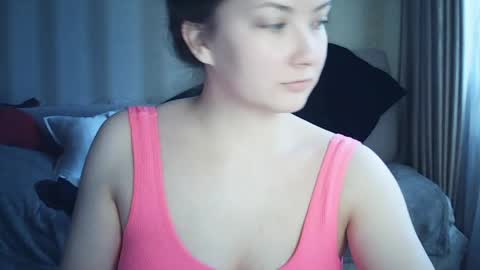 Snapshot of moodiemira chatting on 04-02-26, 01:53 moodiemira online show from 04-02-26, 01:53