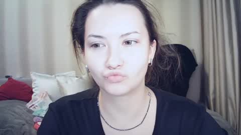 Snapshot of moodiemira chatting on 04-21-26, 05:50 moodiemira online show from 04-21-26, 05:50