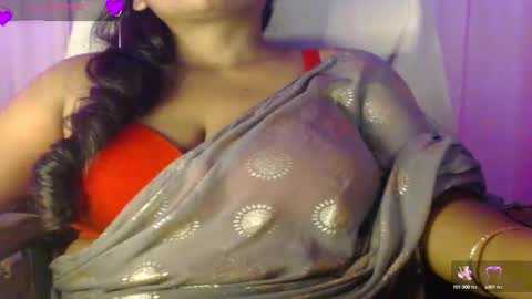 Snapshot of moody_maya chatting on 09-16-25, 11:44 Maya online show from 09-16-25, 11:44