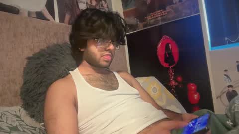 Snapshot of moon189049 chatting on 01-16-25, 12:53 moon online show from 01-16-25, 12:53