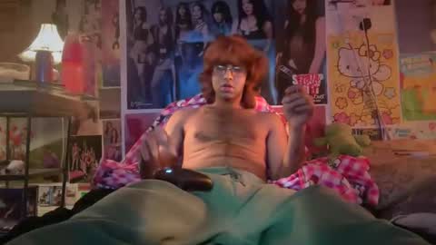 Snapshot of moon189049 chatting on 12-05-25, 05:20 moon online show from 12-05-25, 05:20