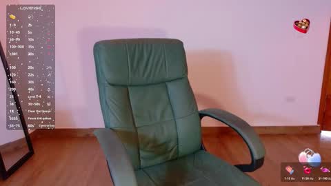 Moon  online show from 01-09-26, 04:43