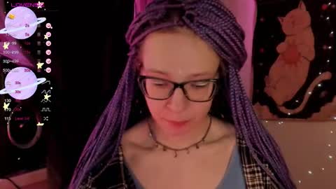 Roxy online show from 10-16-25, 07:04