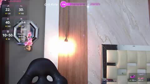 moon_and_fire_ online show from 06-09-26, 01:50