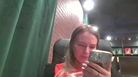 moon_light_girl online show from 03-05-25, 06:12