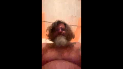 Snapshot of moon_man5 chatting on 12-07-24, 04:31 Mitchell online show from 12-07-24, 04:31