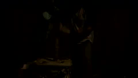 Snapshot of moon_man5 chatting on 03-08-25, 10:32 Mitchell online show from 03-08-25, 10:32