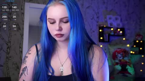 Emilia online show from 12-11-24, 10:47