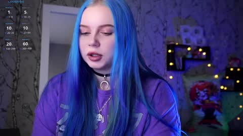 Emilia online show from 12-12-24, 10:45