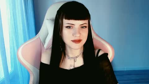 sophie  online show from 05-05-26, 04:15